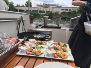 June – Luxusvilla auf der Spree